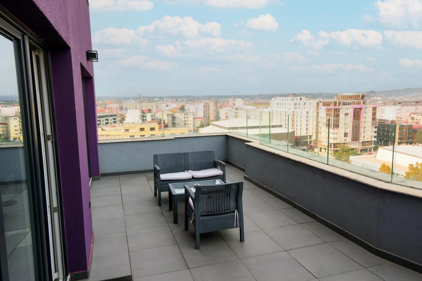 Hotel 12 Gjakova Exteriör bild